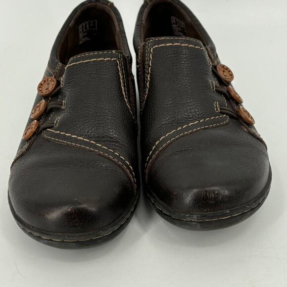 Clarks Evianna Charm Loafer Leather Comfort Shoes Triple Button Brown Size 9 - Picture 5 of 11